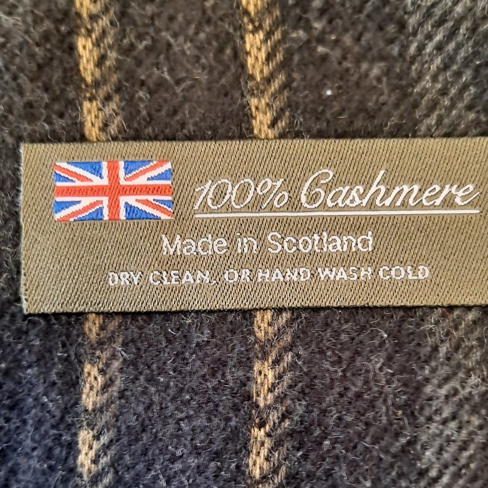 CASHMERE SCARF - Picture 3 of 4